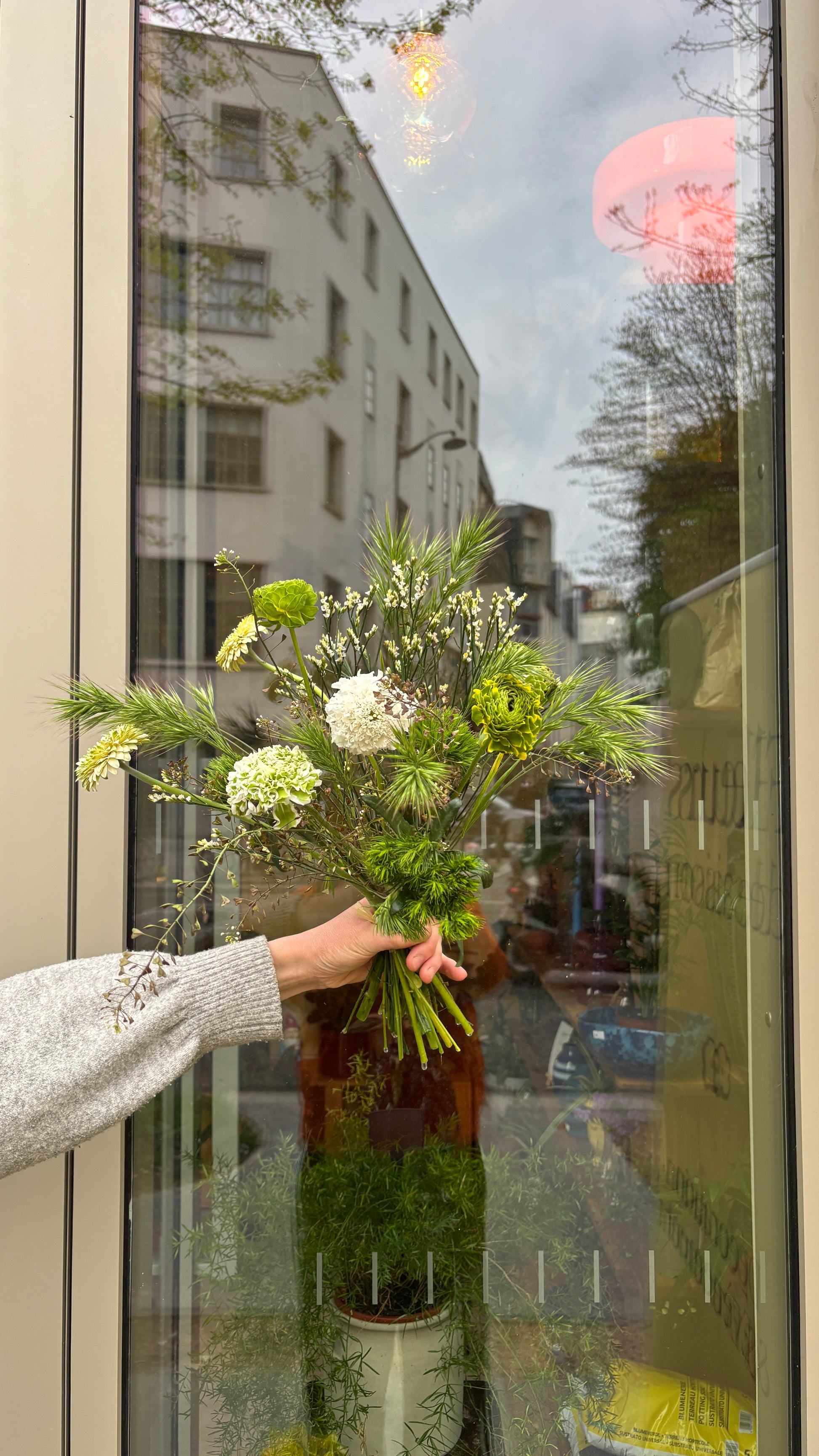 2 MAI 2026 - Réaliser son propre bouquet de fleurs fraiches - de 12h à 13h30